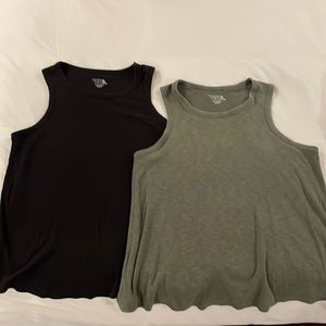 Black and Green 2 for 1 XL (16-18) Tanks
